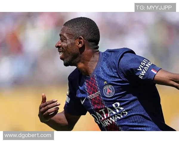 足球明星与俱乐部的传奇故事与辉煌成就的完美结合